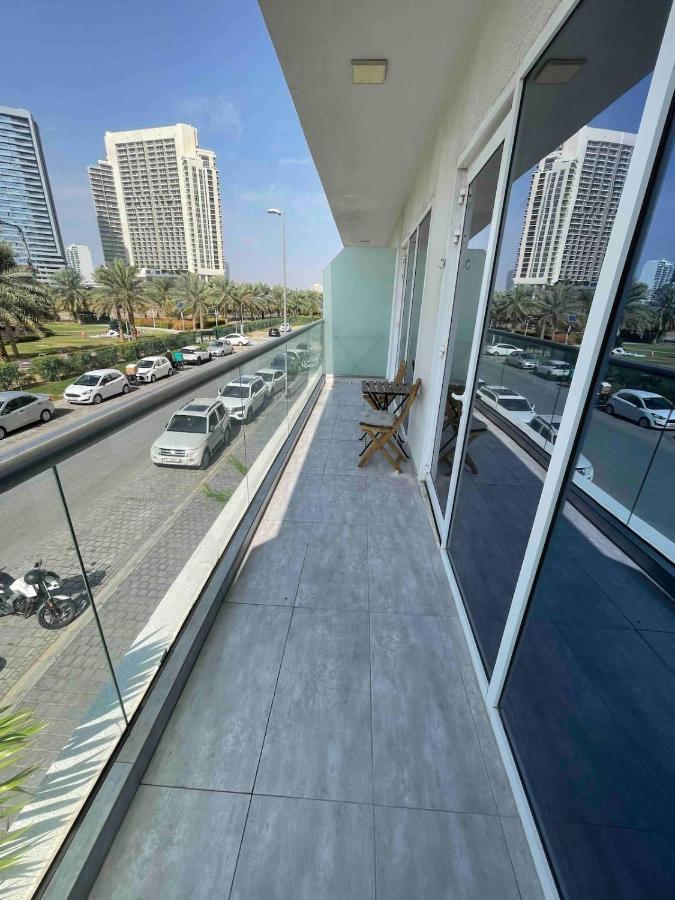 Апартаменты Amazing Park View! Jvc /New 1Br Дубай Экстерьер фото